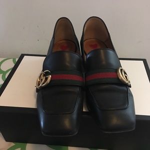 Gucci Peyton Marmont Loafer size 7